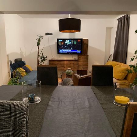 Agreable Logement A Vierzon Centre Bagian luar foto